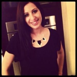 Meet your Posher, Natalie